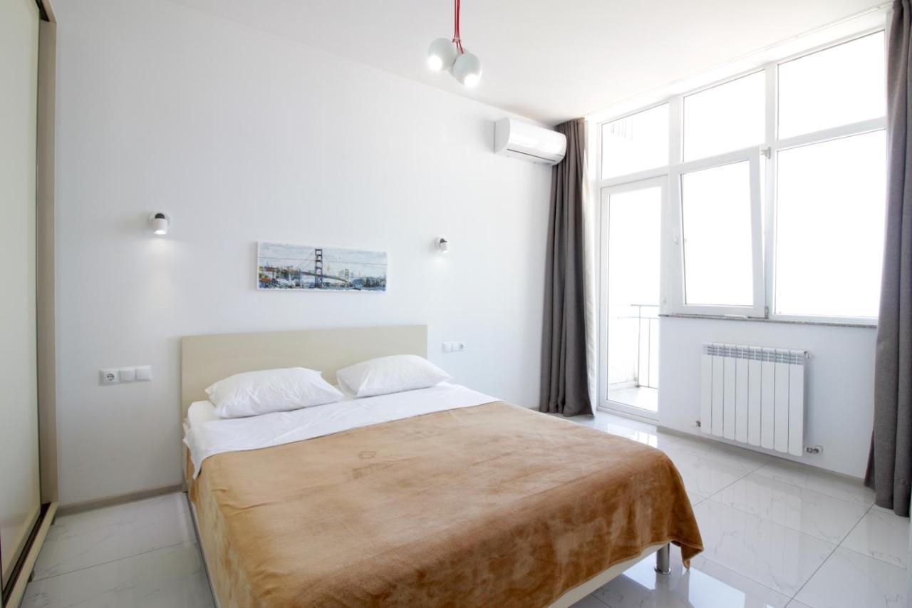 Apartments Inasaredze Батуми Екстериор снимка