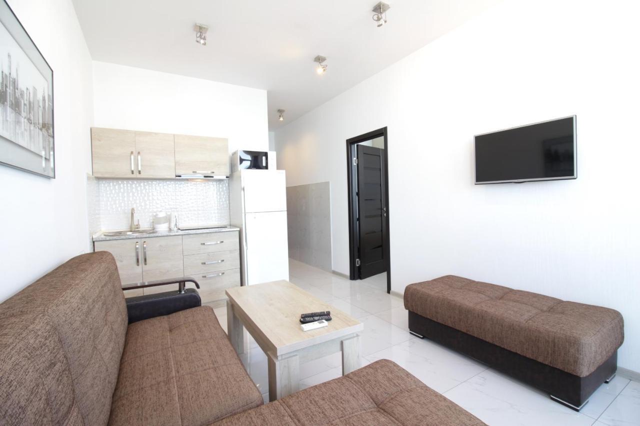 Apartments Inasaredze Батуми Екстериор снимка