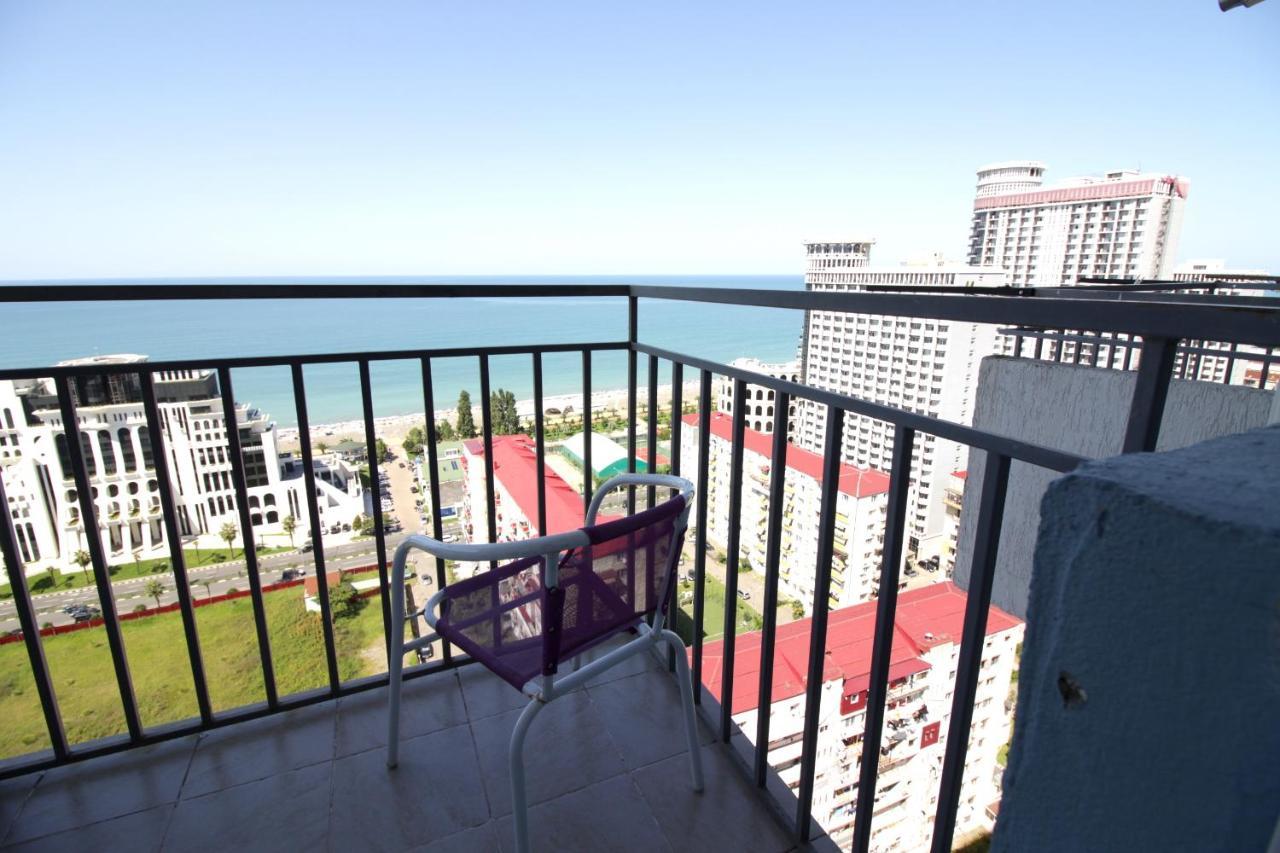 Apartments Inasaredze Батуми Екстериор снимка