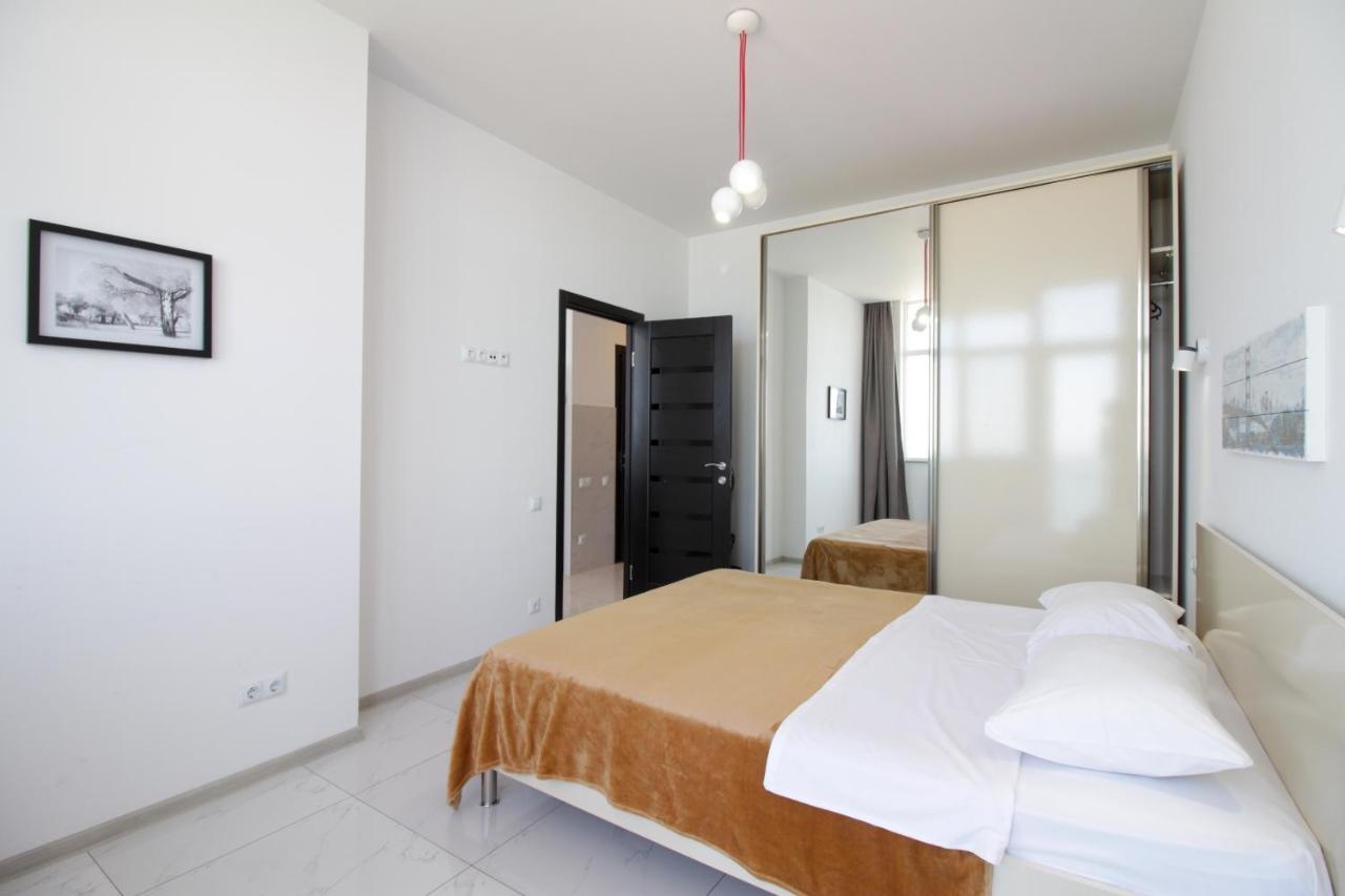 Apartments Inasaredze Батуми Екстериор снимка